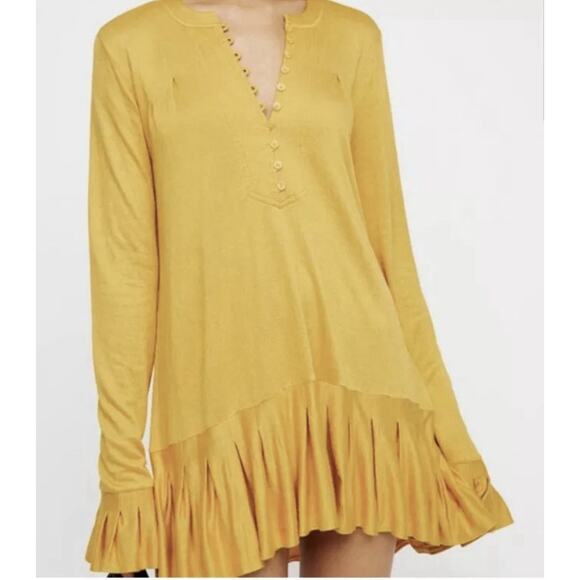 FREE PEOPLE Summer Struttin Mini Dress Sz XS Bell Cuff Waffle Ruffle Hem‎ Yellow - Picture 1 of 8